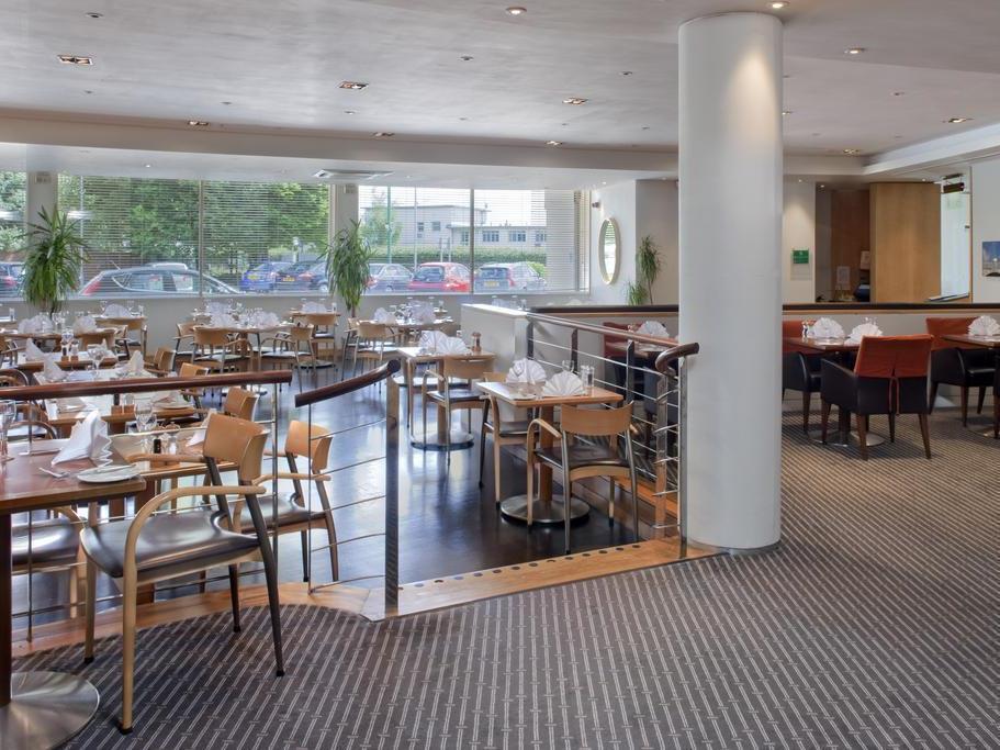 Best Western London Heathrow Ariel Hotel Хитроу Экстерьер фото