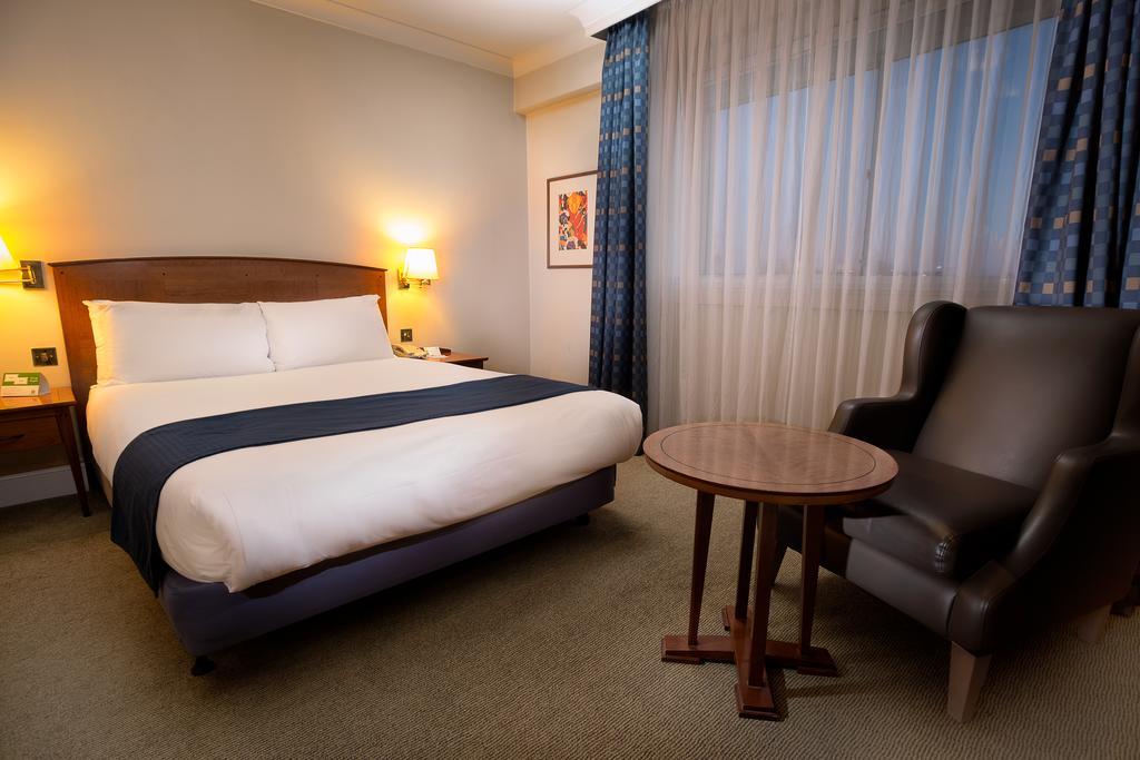 Best Western London Heathrow Ariel Hotel Хитроу Экстерьер фото